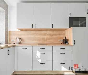 Pronájem bytu 1+kk 36 m - Fotografie 5
