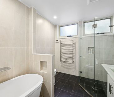 124 Barrenjoey Road, Mona Vale NSW 2103 - House For Rent | Domain - Photo 6