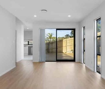 1/40 John Downs Drive, Browns Bay - Photo 3