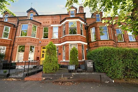 Room Rental 5 9 Eglantine Avenue, Belfast, BT9 6DW - Photo 4