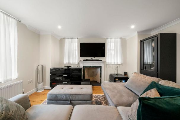 3 bedroom property to rent - Photo 1