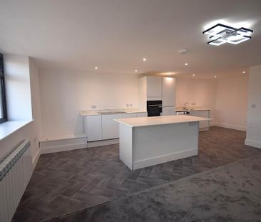 2 bedroom apartment to rent - Photo 6