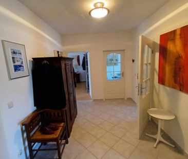 Terrassenwohnung, 3 Zimmer mit einzigartigem Blick über die Elbe - Photo 1