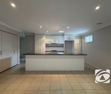 EXCELLENT TWO BEDROOM UNIT IN PRIME LOCATION - Photo 6
