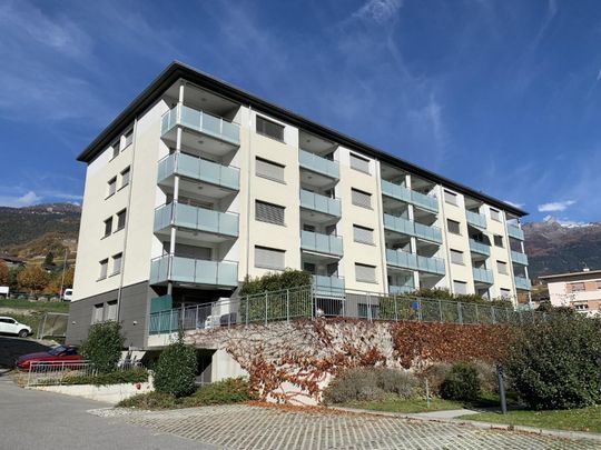 Bel appartement de 3.5 pièces au 4ème étage avec balcon - Foto 1