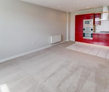 Clarendon Avenue, Leamington Spa - Photo 1