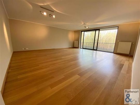 Appartement te huur - Photo 1