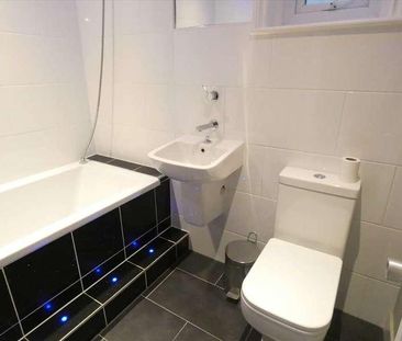 Shelbourne Road, Charminster, Bournemouth, BH8 - Photo 5