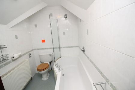 2 bedroom semi-detached bungalow to rent - Photo 5