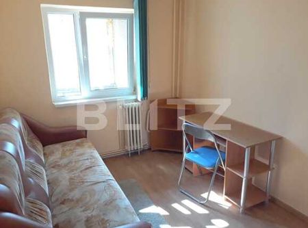 Apartament 3 camere, 64 mp, zona strazii Bucuresti - Photo 2