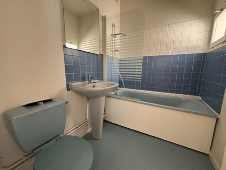 Location Appartement 2 pièces 45m² ROUEN 76000 - Photo 4