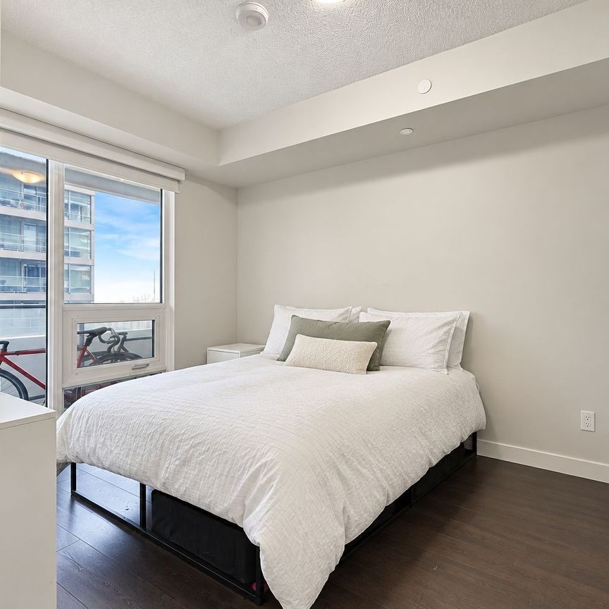 For Lease - 2221 Yonge Street Unit# 2205, Toronto, Ontario - Photo 1