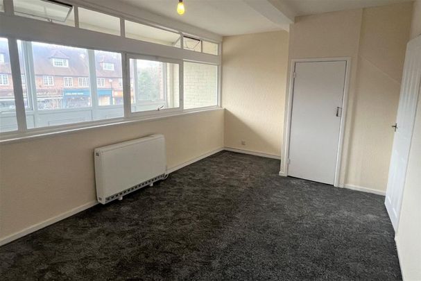 3 bedroom apartment to rent - Photo 1