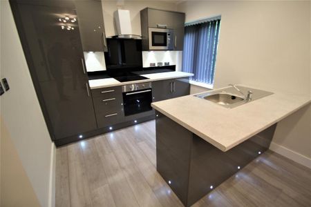 2 bedroom apartment to rent - Photo 4