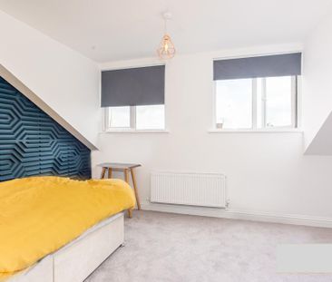 1 bedroom in a house share to rent - Photo 4