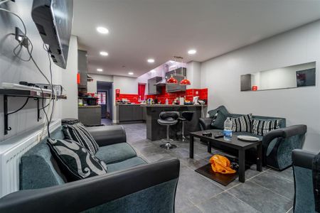 7 bedroom house to rent - Photo 2