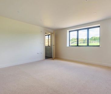 4 bedroom barn to rent - Photo 6