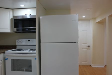 For Lease - 226 Beechy Drive Unit# Lower, Richmond Hill, Ontario - Photo 3