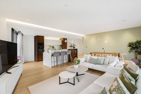 3 bedroom flat to rent - Photo 4