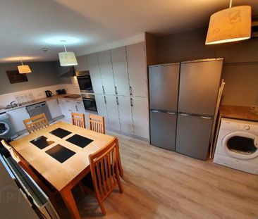 Ensuite Room 4, 47 Fitzroy Ave, Belfast, BT7 1HS - Photo 1