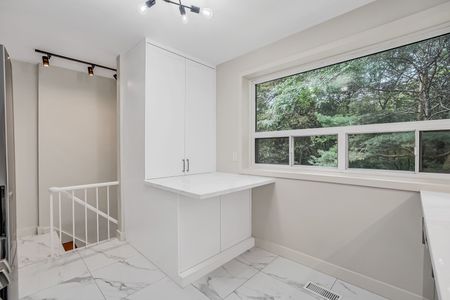 For Lease - 155 Three Valleys Drive, Toronto, Ontario - Photo 4
