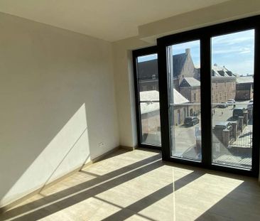 Appartement te huur in Geel voor € 850 met 2 slaapkamers - Photo 2