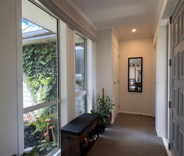 Modern living, country location! - Photo 3