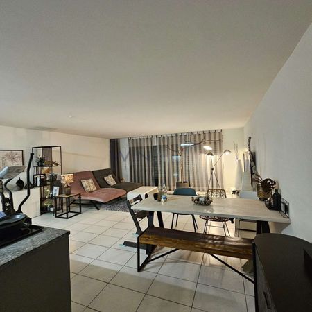 Stilvolles Wohnen mit Weitblick in die Churer Alpen - Foto 3