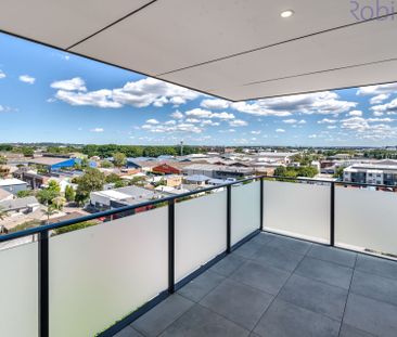 Contemporary style, air-conditioned and enjoying views from its 7th... - Photo 3