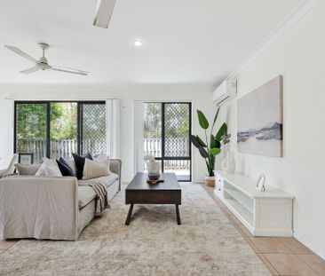 Convenient Living on Aldea Circuit - Photo 3