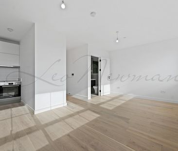 Caroline Street, Limehouse, E1 - Photo 3