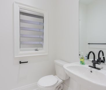 For Lease - 1355 Broderick Street Unit# Upper, Innisfil, Ontario - Photo 6