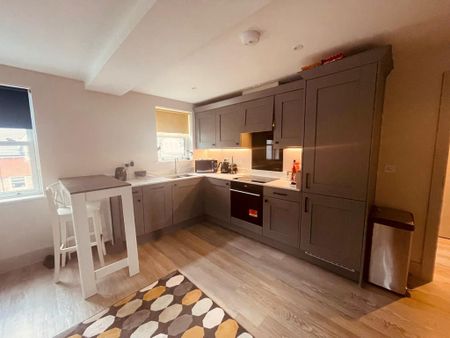 1 bedroom flat to rent - Photo 5
