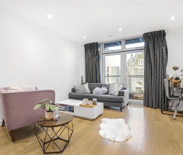 Salton Square, London, E14 7GL - Photo 1