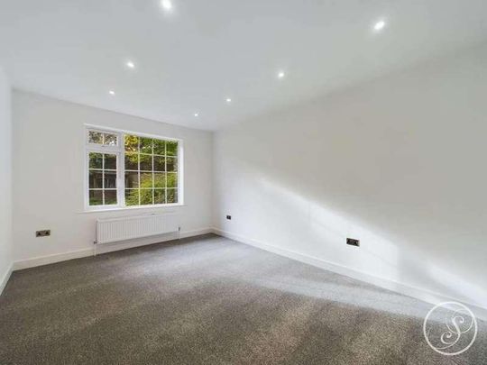Harrogate Road, Harewood, Leeds, LS17 - Photo 1