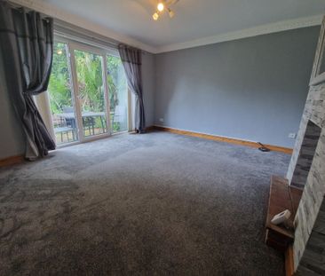Springfields, Knottingley - Photo 1