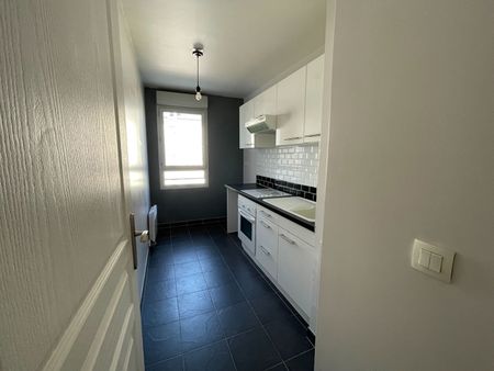 Location Appartement 2 pièces 50m² - Photo 5