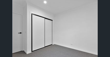 Family Home for Lease – Modern Comfort & Style - Low Maintenance - Photo 3