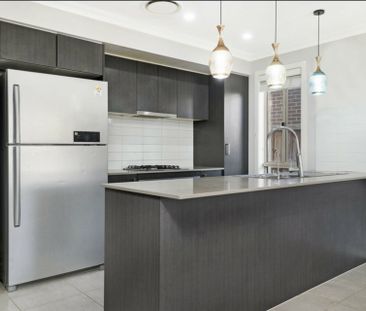 Stunning Home - Great Location! - Photo 4