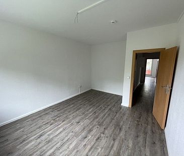 Großzügige 3-Zimmer-Wohnung mit Einbauküche! - Photo 1