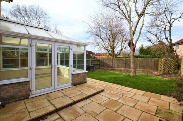 Heather Close, Taunton, Somerset, TA1 - Photo 1