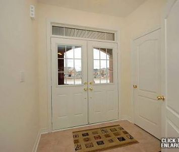 For Lease - 43 Lorenzo Circle, Brampton, Ontario - Photo 6