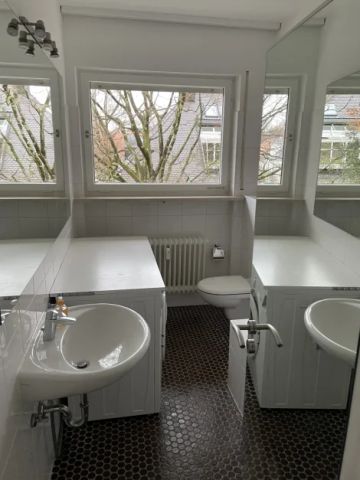 2-Zimmer-Penthousewohnung mit großer Dachterrasse und TG-Stellplatz - Photo 2