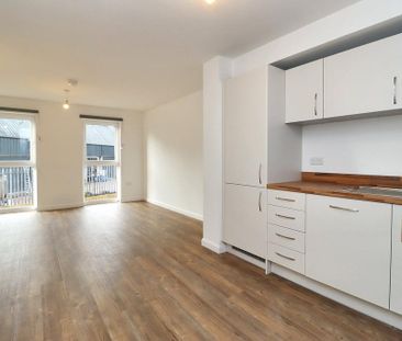 2 bedroom duplex to rent - Photo 6