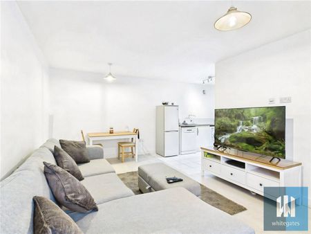 Wingreen Way, Featherstone, West Yorkshire, WF7 - Photo 5