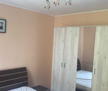 Camera libera in apartament - Fotografie 3