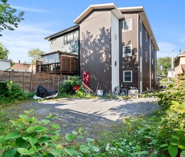 For Lease - 52 Champagne Avenue Unit# C, Dows Lake - Civic Hospital... - Photo 2