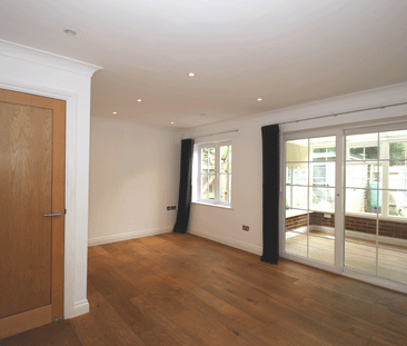 2 bedroom semi-detached house to rent - Photo 5