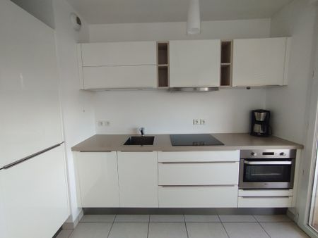 Location Appartement 2 pièces 44m² - Photo 3