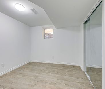 For Lease - 1052 Kelman Court Unit# Lower, Milton, Ontario - Photo 4